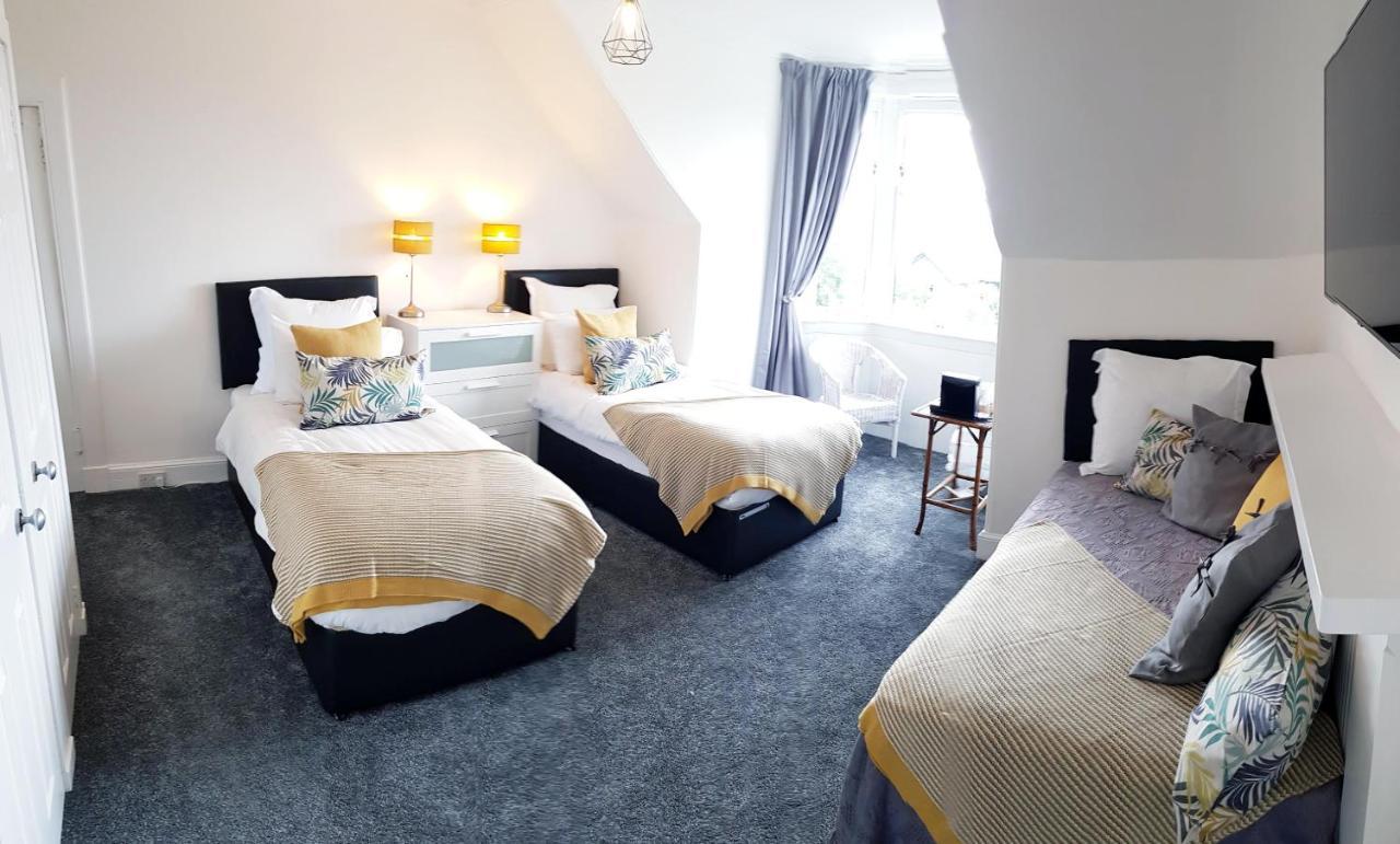 Lochtybank Guest House คาร์นูสตี ภายนอก รูปภาพ